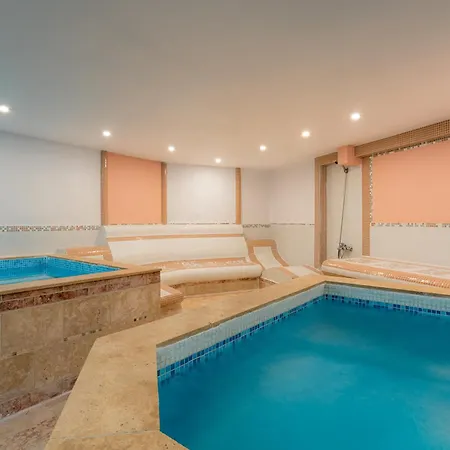 Mpm Sport Ski-in, Ski-out בנסקו