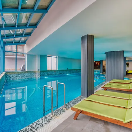 Mpm Sport Ski-in, Ski-out מלון בנסקו