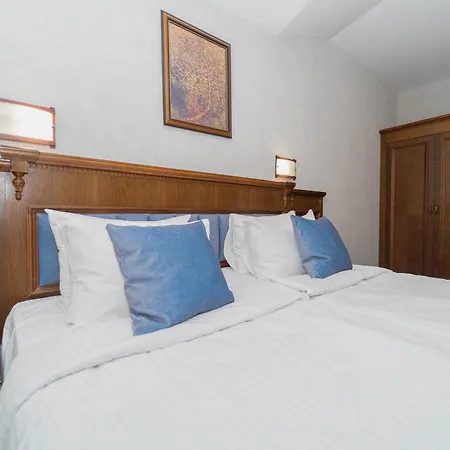 Mpm Sport Ski-in, Ski-out 5* Banszko